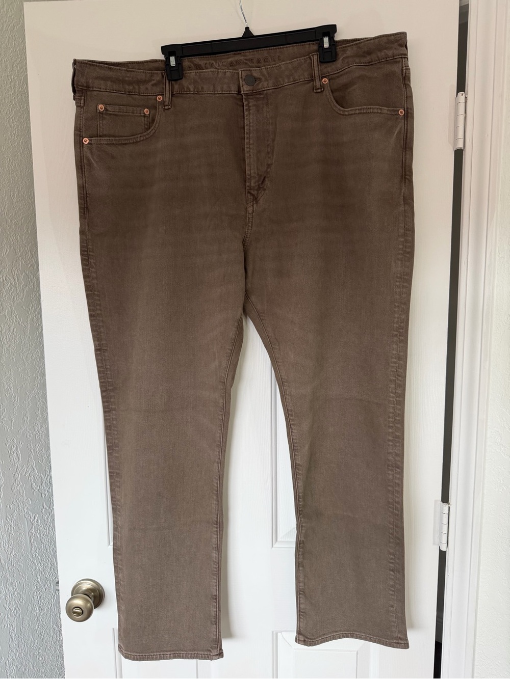 American Eagle Outfitters Men's Taupe Straight Jeans